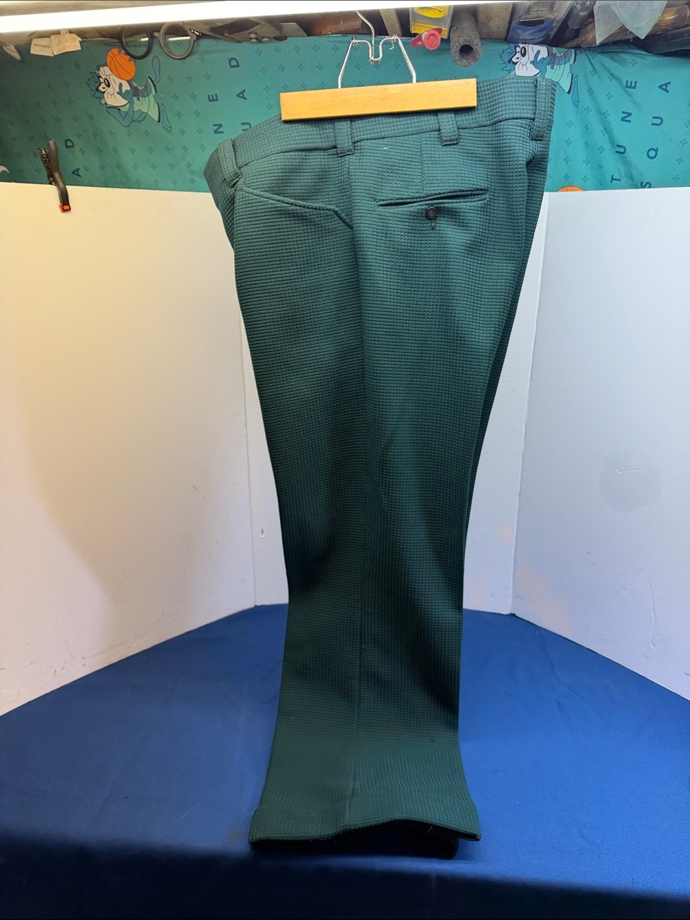 Vintage Mens 70’s No Iron Pants Has Cuffed Bellbottoms Green Size 34-36” x 30” - Picture 4 of 8